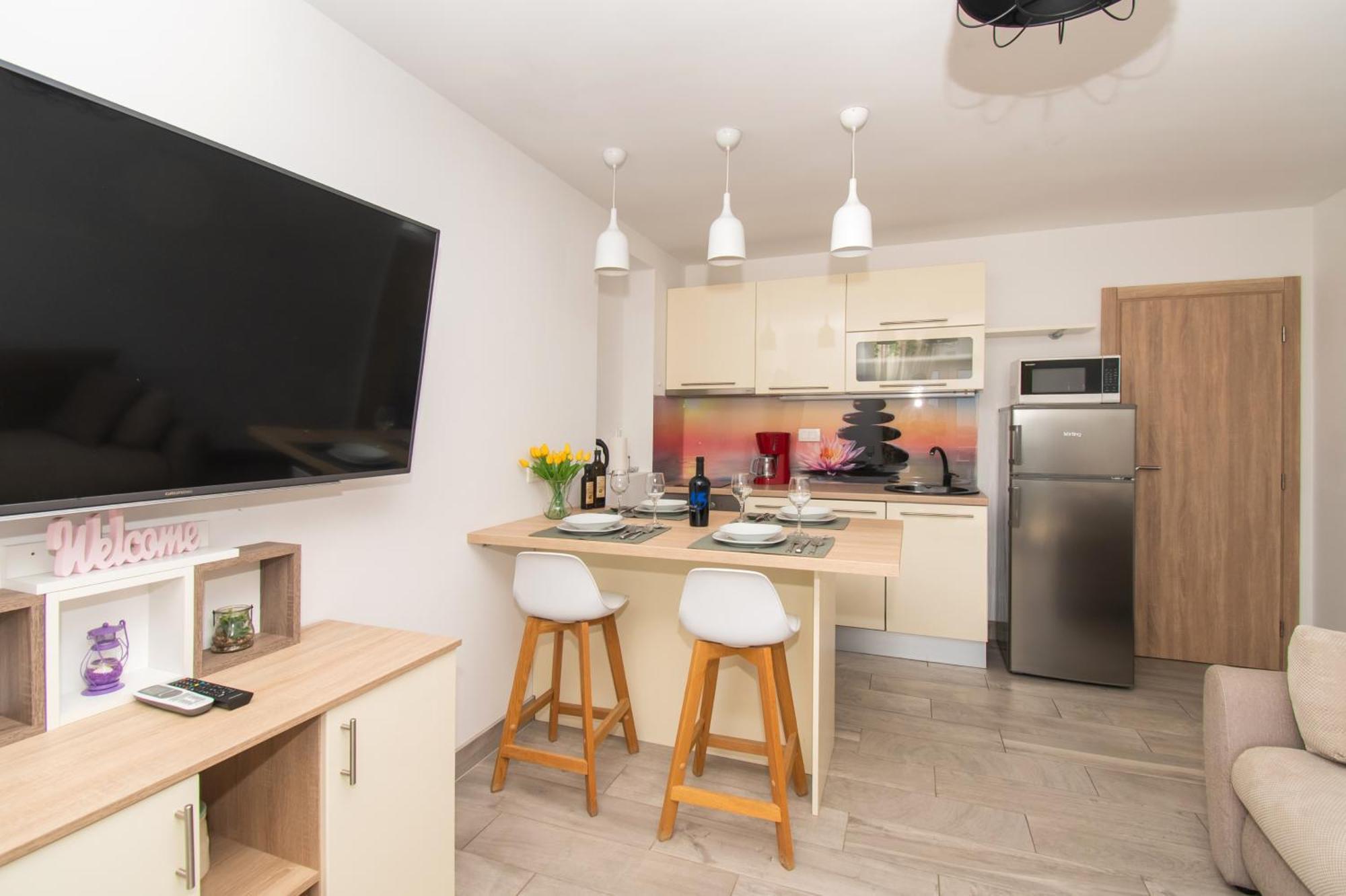 שיבניק Apartments Galic מראה חיצוני תמונה