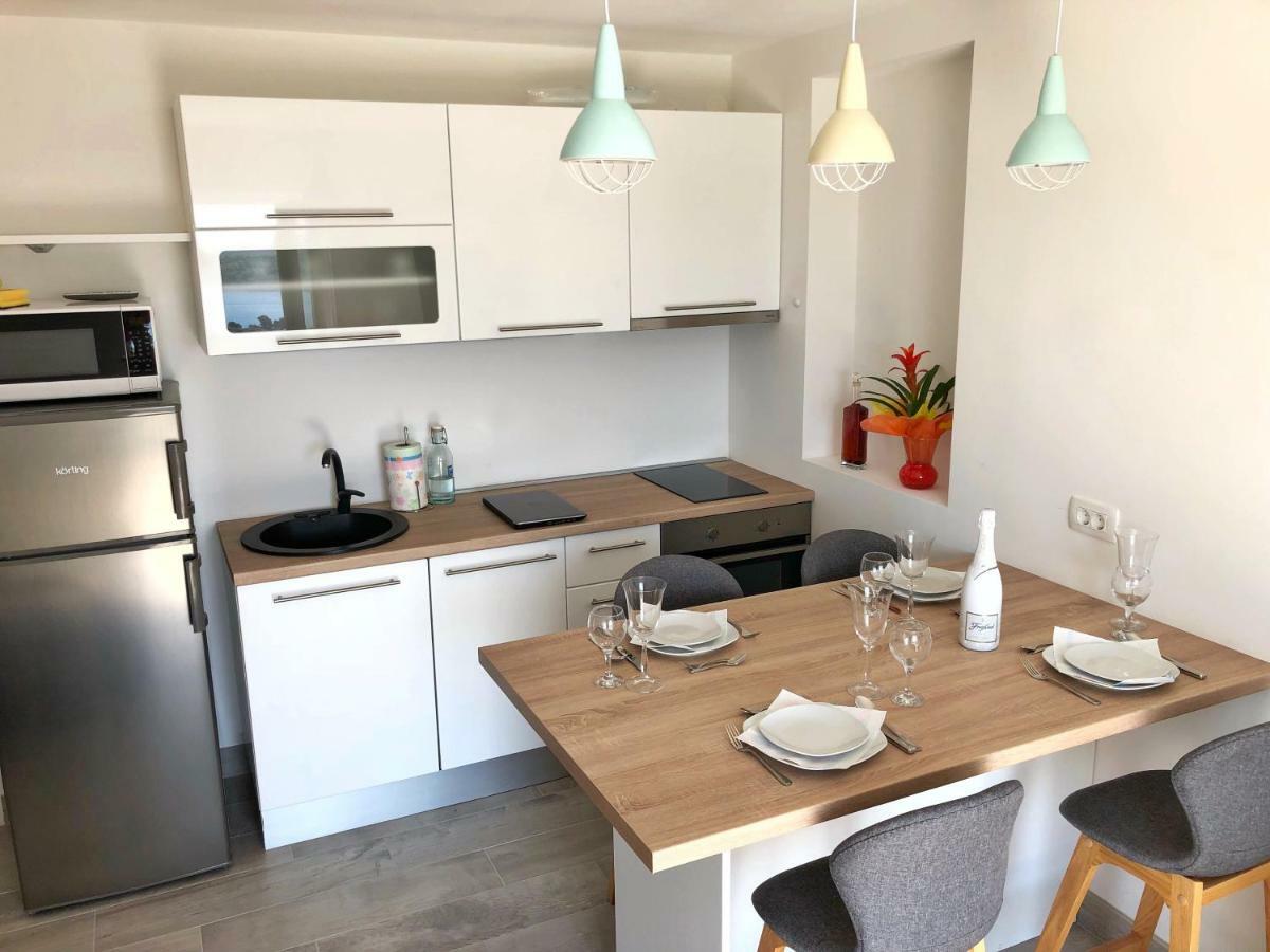 שיבניק Apartments Galic מראה חיצוני תמונה