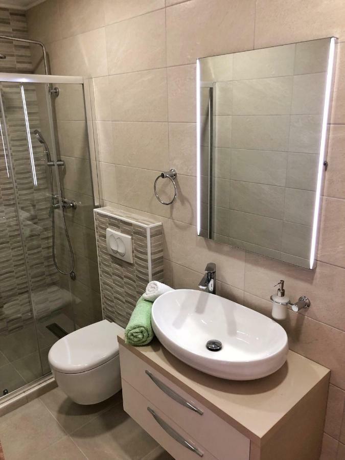 שיבניק Apartments Galic מראה חיצוני תמונה