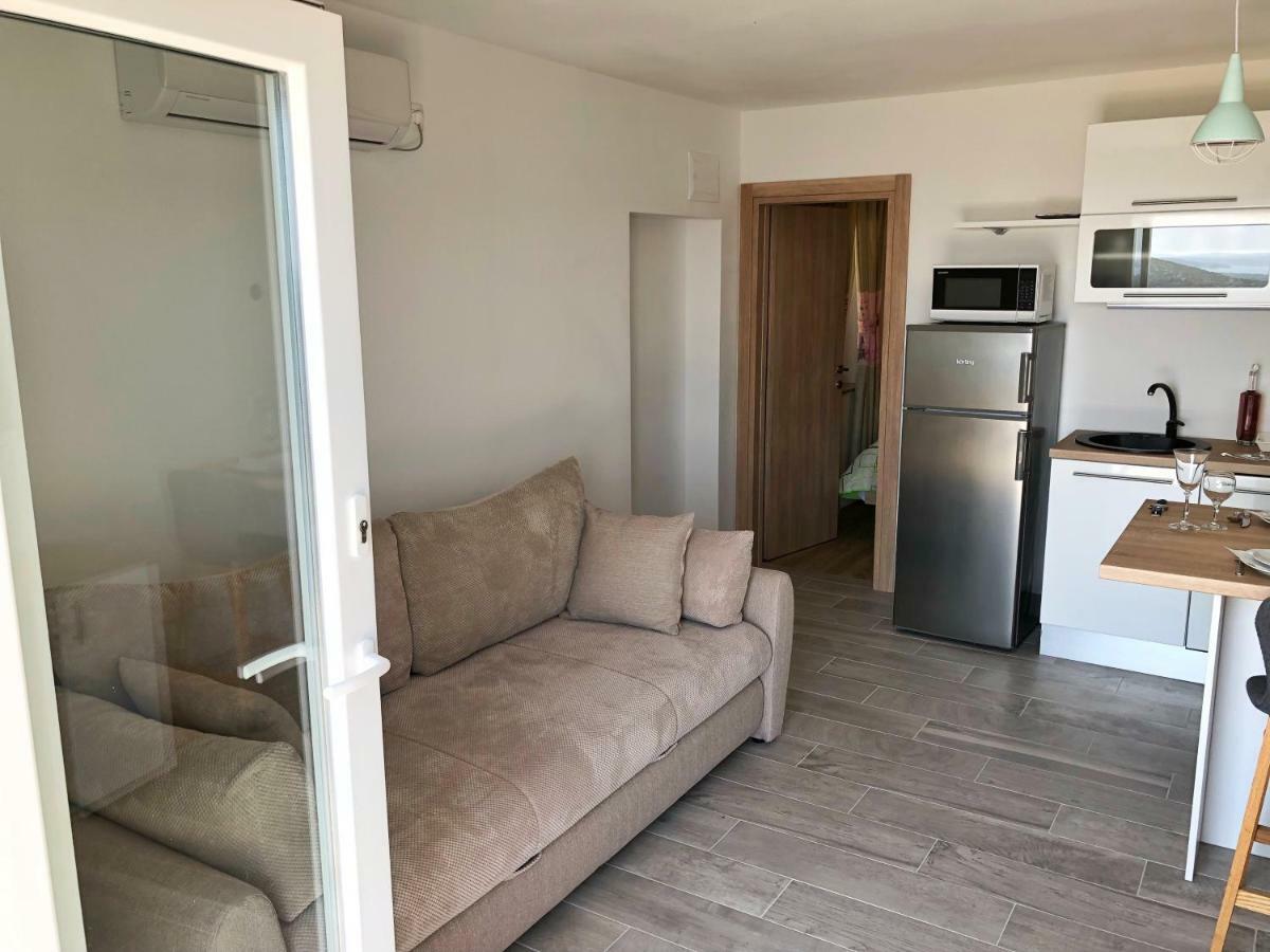 שיבניק Apartments Galic מראה חיצוני תמונה
