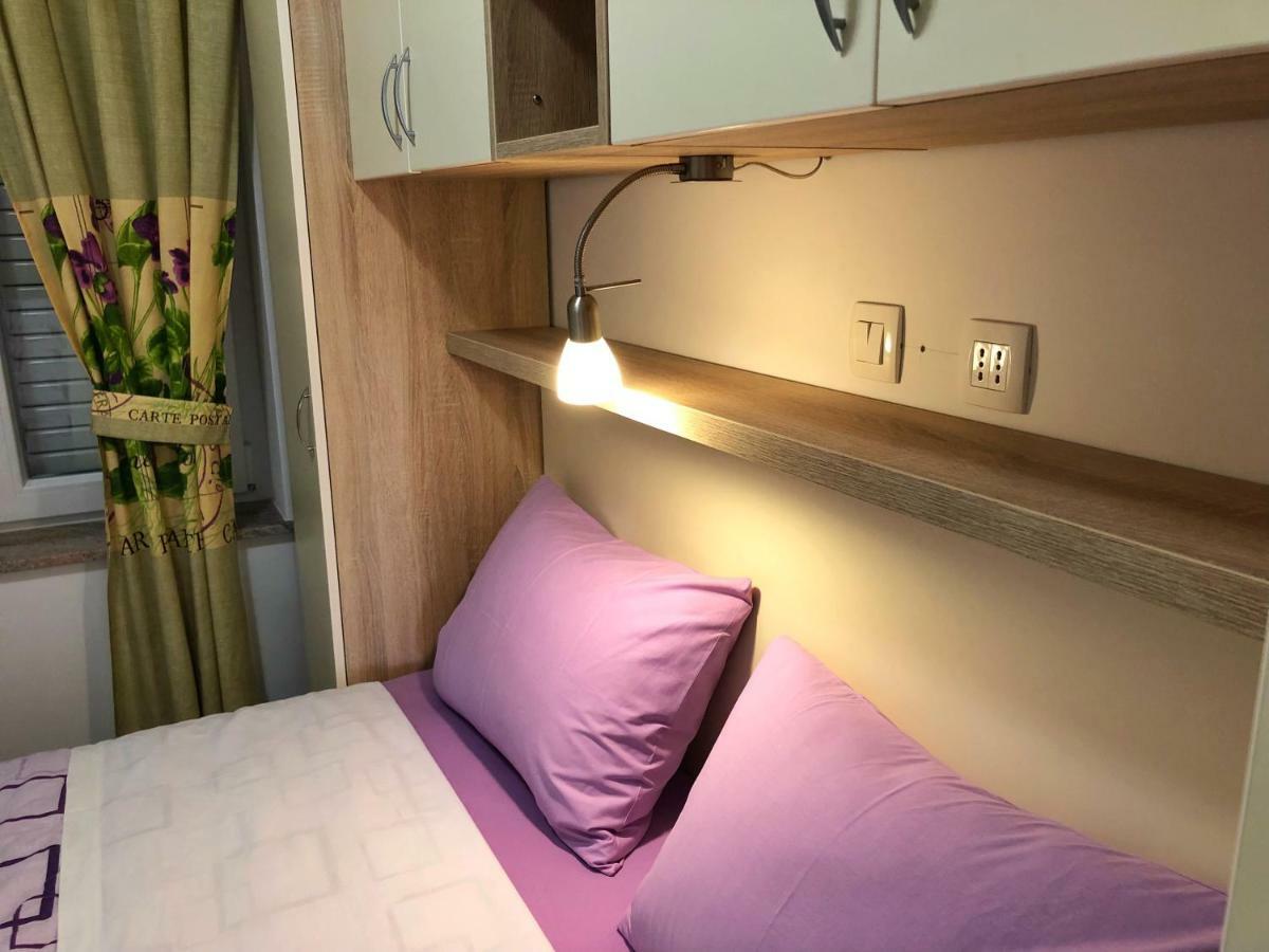 שיבניק Apartments Galic מראה חיצוני תמונה